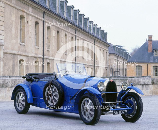 1927 Bugatti Type 43. Artist: Unknown.