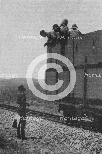 'Questioning a Zulu to the Whereabouts of the Boers', 1902. Artist: Unknown.