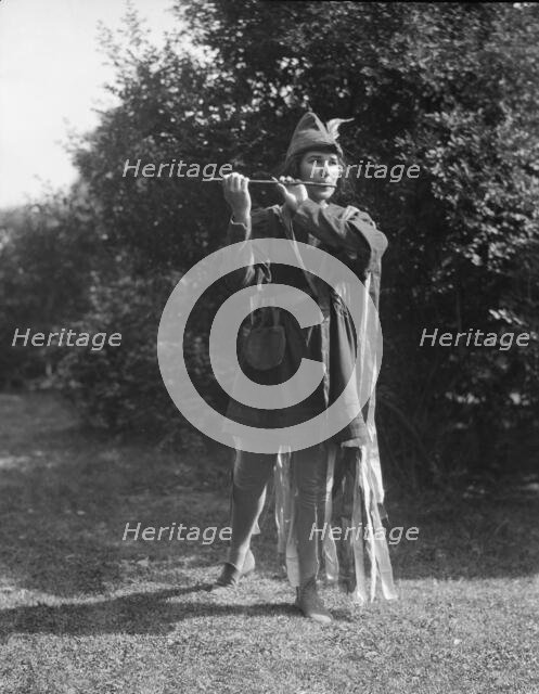 Theatrical performance at Dongan Hall, 1921 May 27. Creator: Arnold Genthe.