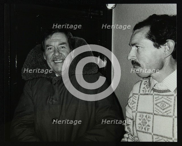 Bassist Spike Heatley (left) at The Bell, Codicote, Hertfordshire, December 1986. Artist: Denis Williams