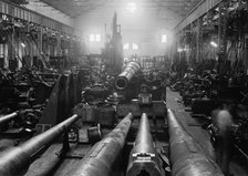 Navy Yard, U.S., Washington - Sight Shop, Big Gun Section, 1917. Creator: Harris & Ewing.