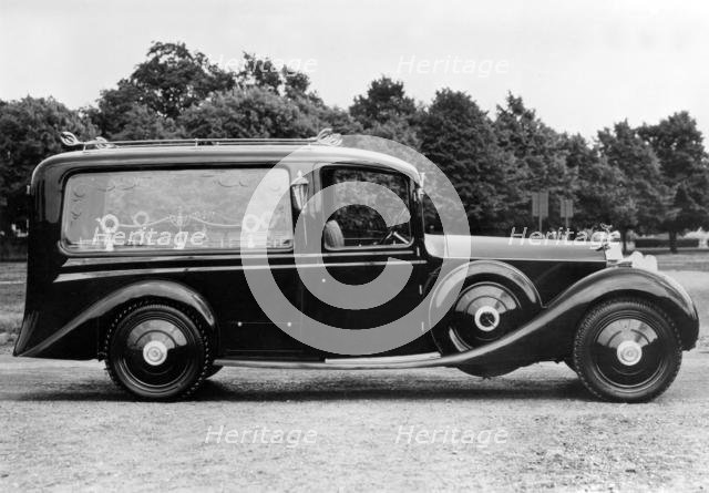 1930 Rolls Royce Phantom 1 hearse by Compton. Creator: Unknown.