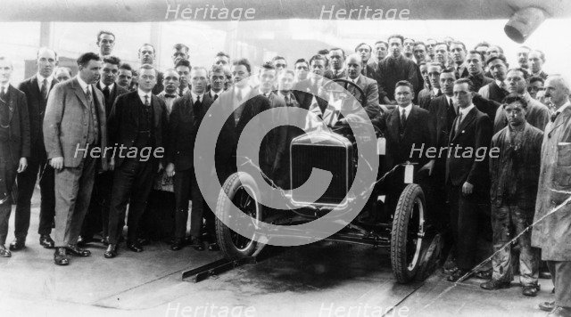250,000th Model T Ford produced at Manchester, 1925. Artist: Unknown