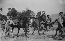 West Point Mountain Gun Squad, 1913. Creator: Bain News Service.