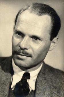 Leonard Jan Bruce-Chwatt. Creator: Unknown.