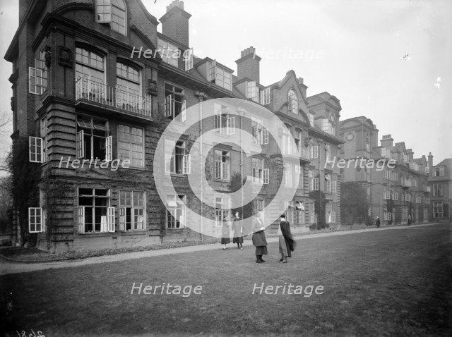 Female students, Bedford College, London. Artist: Unknown
