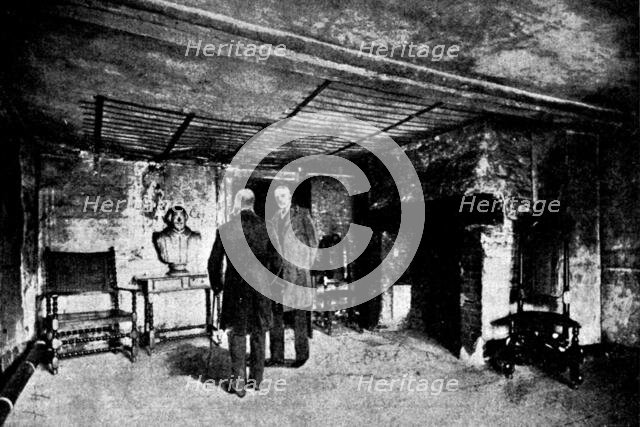 Royal Visit to Warwickshire: the Prince of Wales viewing the room in which Shakspere was born, 1895. Creator: George Meisenbach.