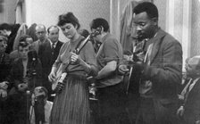 Peggy Seeger and Fitzroy Coleman, London, late 1950s-early 1960s. Artist: Eddis Thomas