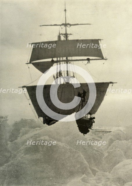 'The Nimrod Held Up in the Ice', 1908, (1909). Artist: Unknown.