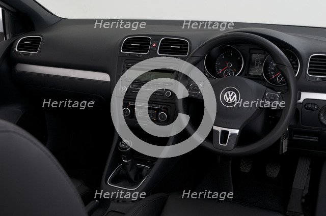 2011 VW Golf Tdi Cabriolet Artist: Unknown.