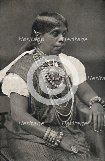 'Vornehme Singhalesin aus Kandy', 1926. Artist: Unknown.