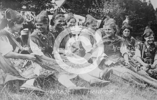 German Caddies, between c1910 and c1915. Creator: Bain News Service.