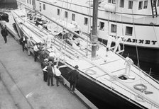 SHAMROCK, New York, 8/17/14, 1914. Creator: Bain News Service.