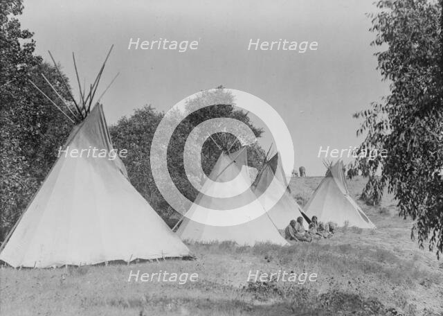 Camp life, c1908. Creator: Edward Sheriff Curtis.
