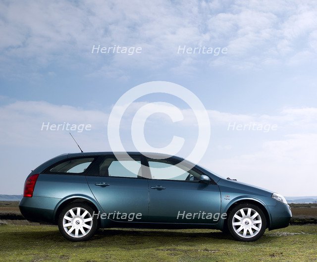 2003 Nissan Primera 2.2TD Estate. Artist: Unknown.