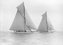The 19-metre 'Wendula' & 'Mariquita' sail close-hauled, 1913. Creator: Kirk & Sons of Cowes.