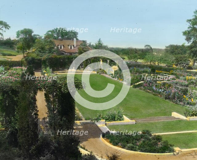 Arnold Schlaet house, Campo Point, Saugatuck, Connecticut, c1915. Creator: Frances Benjamin Johnston.