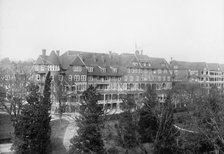 Views Of Augusta, Georgia; Country Club And Golf Links; Bon Air Hotel, 1913. Creator: Harris & Ewing.