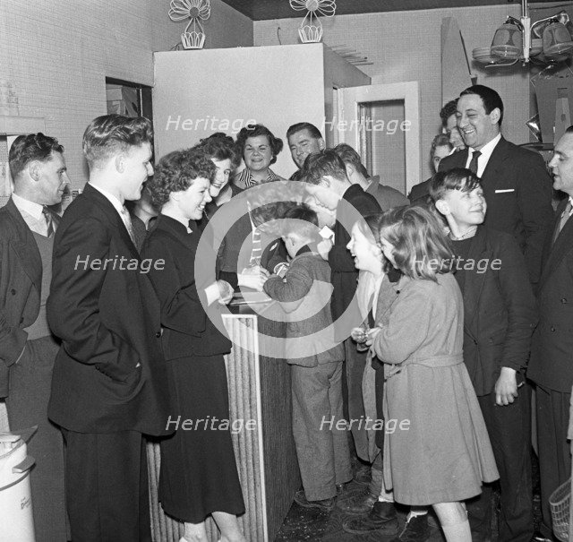 TV and recording star 'Wee Willie' Harris visits South Yorkshire, 1958. Artist: Michael Walters