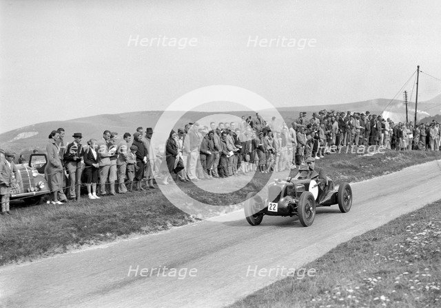 MG R type of Sir Clive Edwards competing at the Lewes Speed Trials, Sussex, 1938. Artist: Bill Brunell.