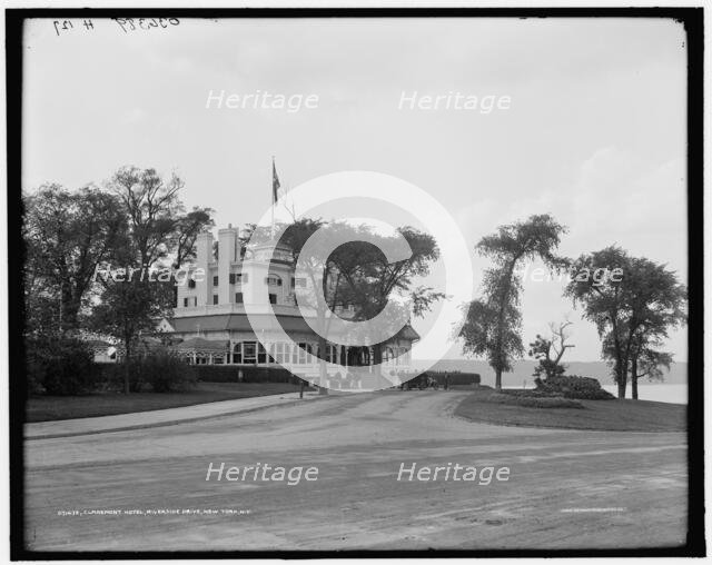 Claremont Hotel i.e. Inn, Riverside Drive, New York, N.Y., c.between 1900 and 1910. Creator: Unknown.