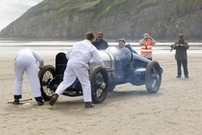 1925 Sunbeam 350 hp driven by Ian Stanfield at Pendine Sands 2015. Creator: Unknown.