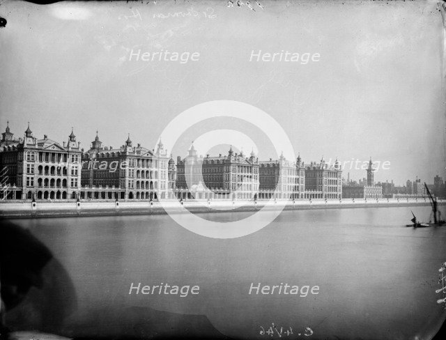 St Thomas' Hospital, Lambeth, London, c1871-1922. Artist: Henry Taunt