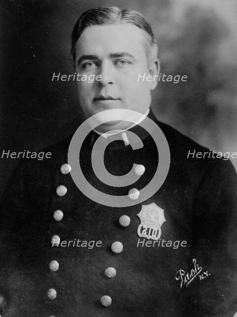 Lt. Robt. M. McNaught, between c1910 and c1915. Creators: Bain News Service, George Graham Bain.
