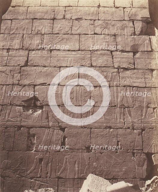 Karnak (Thèbes), Palais - Salle Hypostyle - Décoration de la Paroi Int..., 1851-52, printed 1853-54. Creator: Félix Teynard.