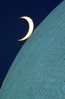 Crescent symbol on the Abu Abaidan Mosque, Al Ahmadi, Kuwait. Artist: Tony Evans