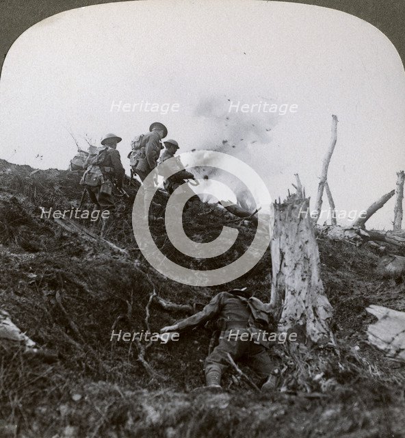 Advance across 'No Man's Land' to assault the German lines, World War I, 1914-1918. Artist: Realistic Travels Publishers