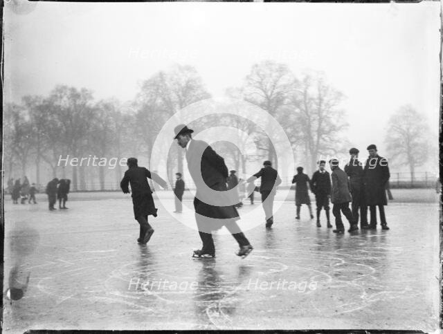 Skaters, Kensington Gardens, Hyde Park, City of Westminster, Greater London Authority, 1903. Creator: Katherine Jean Macfee.