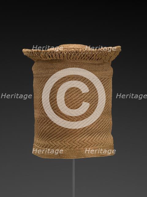 Chief's Hat; (Botolo), 1880-1900. Creator: Unknown.