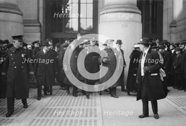 Billy Sunday reaches New York, between c1915 and c1920. Creator: Bain News Service.