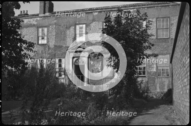 Clarence Hotel, Lead Yard, Darlington, 1942. Creator: George Bernard Wood.