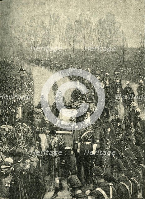 'The Queen's Funeral: The Procession Passing Through Hyde Park', c1900. Creator: Unknown.