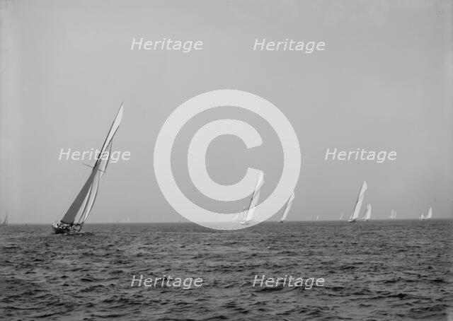 After the start, 70 footers, Aug. 11, 1900, N.Y.Y.C. (i.e. New York Yacht Club) cruise, 1900 Aug 11. Creator: Unknown.