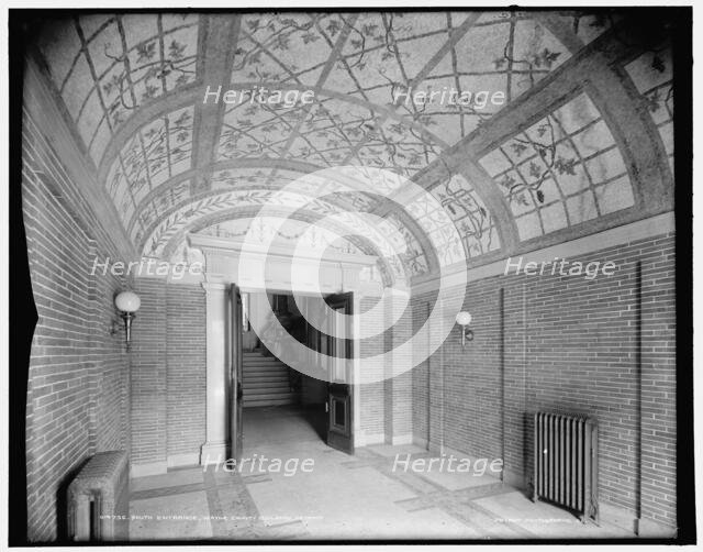 South entrance, Wayne County Building, Detroit, (1902?). Creator: Unknown.