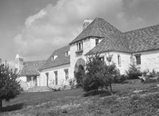 Residence of Thomas E. Martson, 1932. Creator: Arnold Genthe.