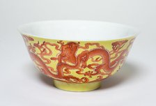 Bowl with Entwined Dragons, Qing dynasty (1644-1911), Qianlong reign mark and period (1736-1795). Creator: Unknown.