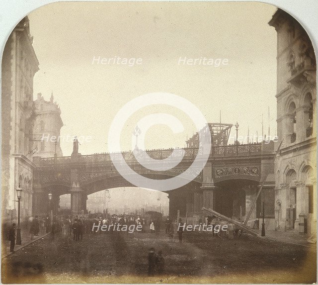 Holborn Viaduct, London as it crossed Farringdon Street, 1869. Artist: Henry Dixon