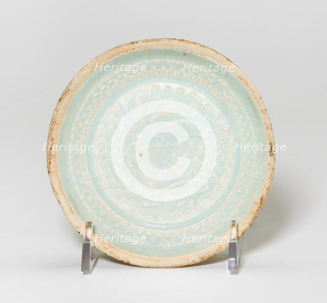 Saucer-Shaped Dish with Fish, Song dynasty (960-1279). Creator: Unknown.
