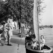Sailing on the Thames, Strand on the Green, Chiswick, London, 1962-1964. Artist: John Gay