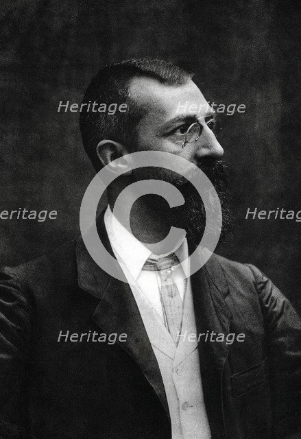 Raimundo Abadal and Calderó (Vic, 1862-Rupià, Baix Empordà, 1945), legal doctor, Senator for Barc…