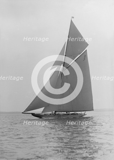 The 15 Metre 'Istria' sailing close-hauled, 1913.  Creator: Kirk & Sons of Cowes.