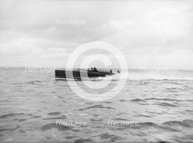 The American hydroplane 'Ankle Deep', 1913. Creator: Kirk & Sons of Cowes.