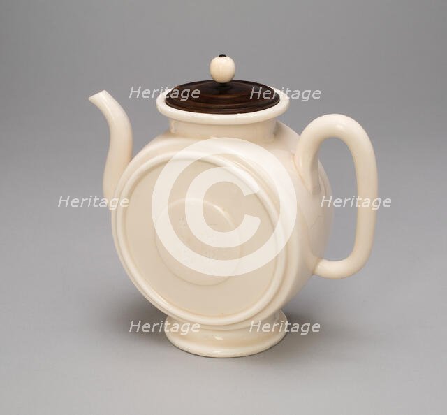 Flattened Teapot (Bianhu), Qing dynasty (1644-1911), mid-17th century. Creator: Unknown.