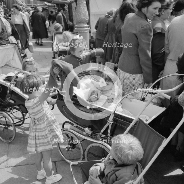 Children, Camden Town, London, 1960-1965. Artist: John Gay