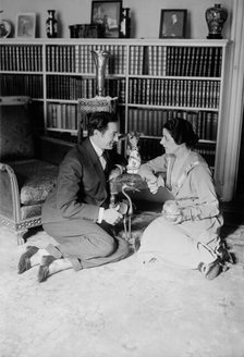 Geraldine Farrar & Lou Tellegen, between 1916 and c1920. Creator: Bain News Service.