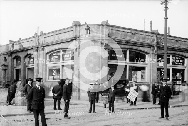 Shepherd's Bush Station, Shepherd's Bush, Hammersmith, London, 1900. Artist: York & Son
